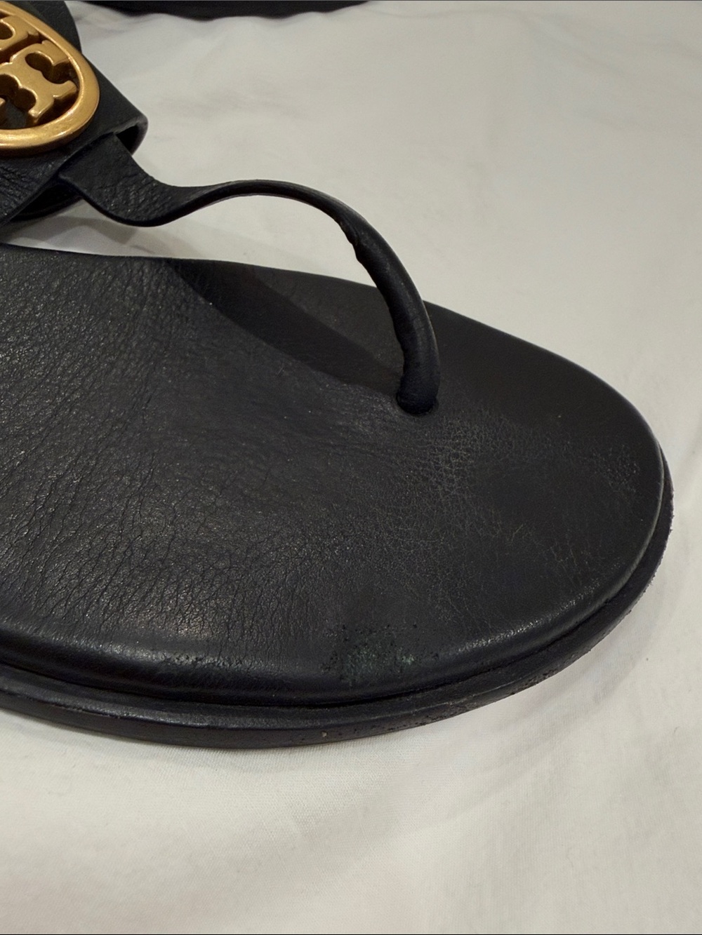 Tory Burch Black Leather Thong Sandals 8.5 - Picture 7 of 8